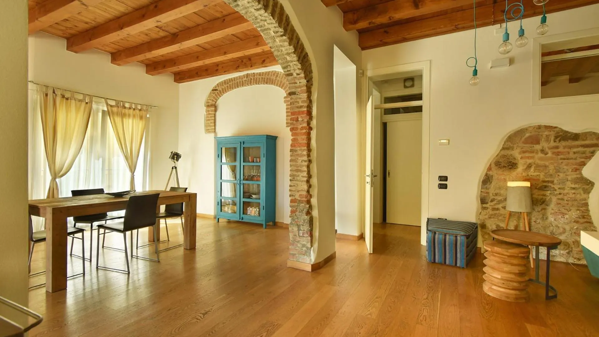 Welc-Om Casa A Colori Nel Borgo Apartment Monselice Italy