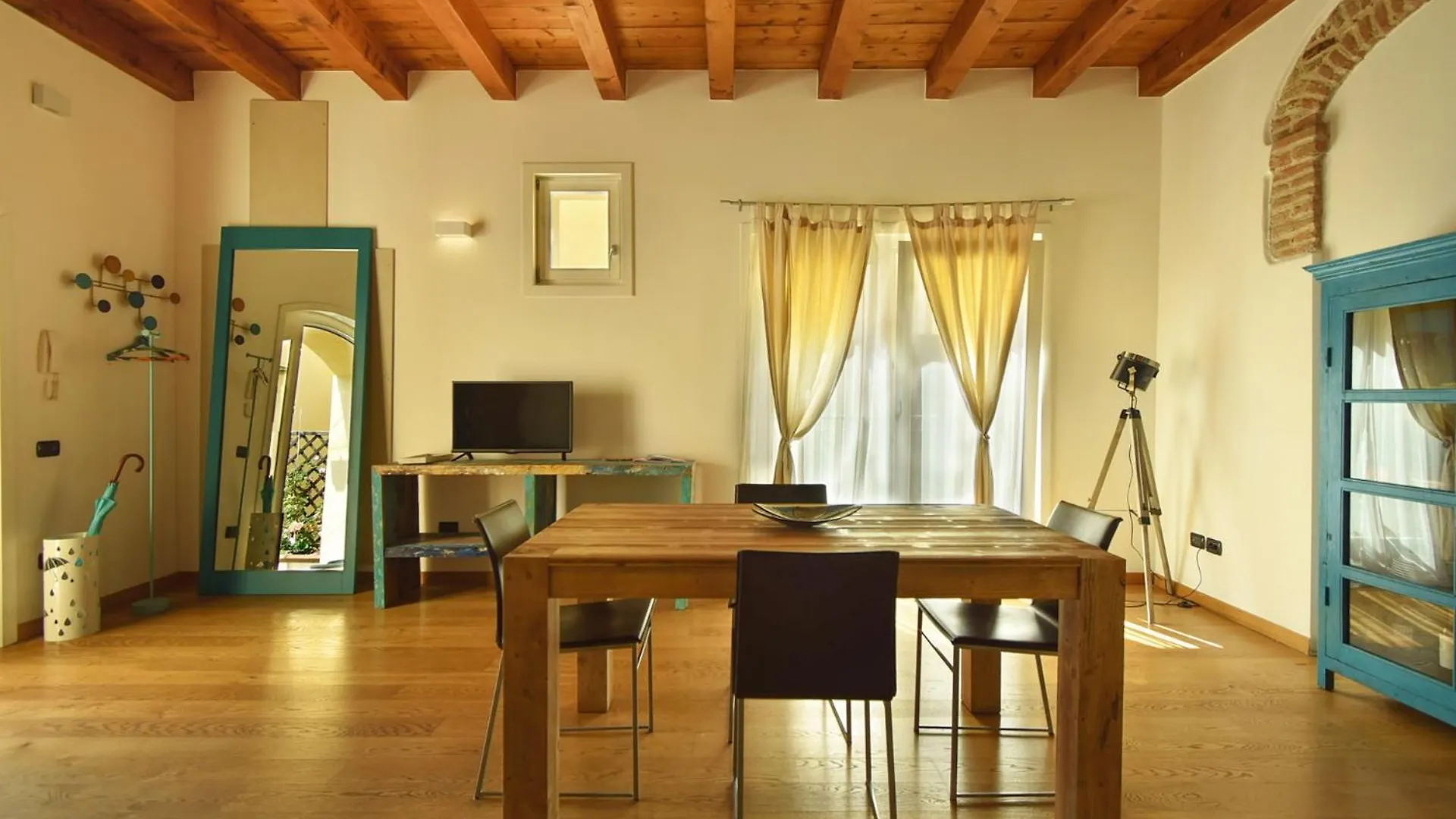 Welc-Om Casa A Colori Nel Borgo Apartment Monselice